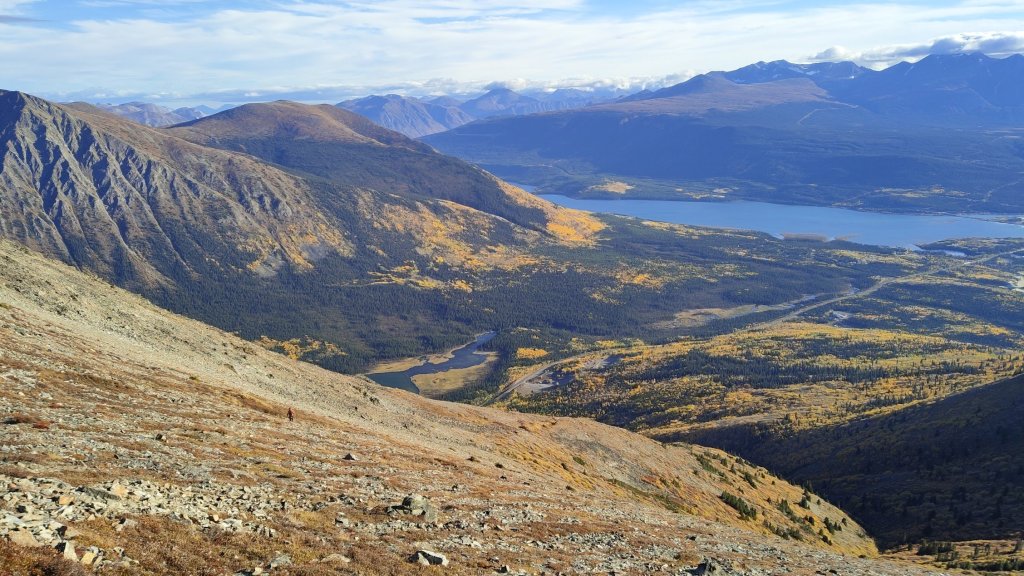 Heading down the rib